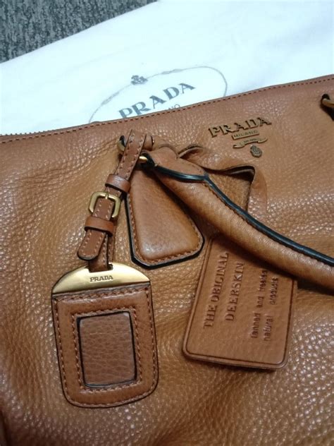 prada deerskin wallet